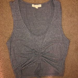 Adjustable mid-crop top